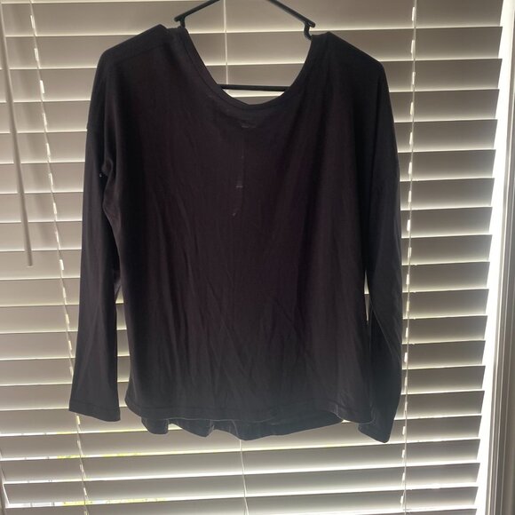 Apana M Athleisure Top - Picture 1 of 12